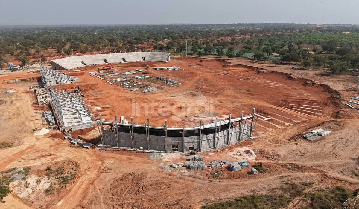 Guimbi Ouattara Stadyumu